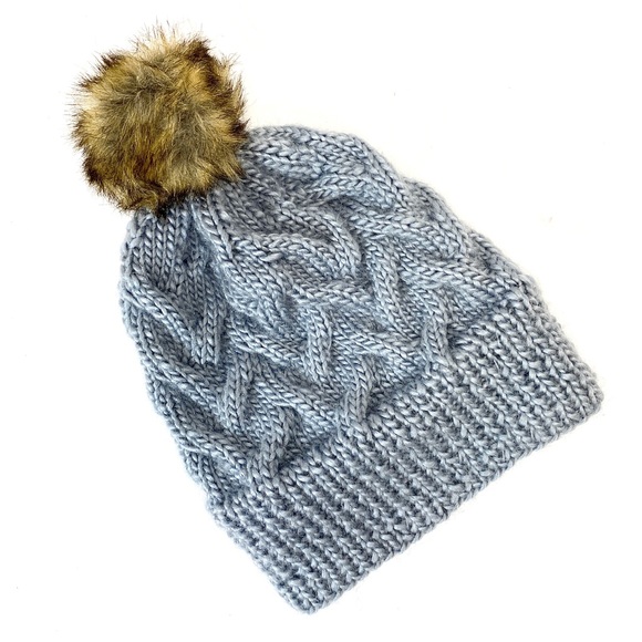 HAND Knit Cable Beanie Hat Silver 2Tone Brown Faux Fur Pom Pom Ladies Small main image 10